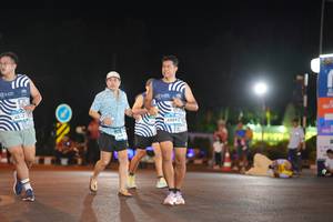 BIB: 
                            <button type="button" onclick="openModal(23362952)" class="btn btn-primary btn-sm float-right btn-popup" data-toggle="modal" data-target=".modal-high-quality">
                        <i class="fas fa-shopping-cart"></i> Add to Cart
                    </button>
                                            <button type="button" onclick="isThisMe(23362952, true)" class="btn btn-success btn-sm float-right btn-popup btn-isme hidden" data-toggle="tooltip" data-placement="bottom" title="นี่คือรูปของคุณใช่ไหม คลิกที่นี่เพื่อเอาเข้าอัลบั้ม">
                        <i class="fas fa-plus"></i> Add to album
                    </button>
                    <button type="button" onclick="isThisMe(23362952, false)" class="btn btn-warning btn-sm float-right btn-popup btn-isnotme hidden">
                        <i class="fas fa-ban"></i> Remove from album
                    </button>